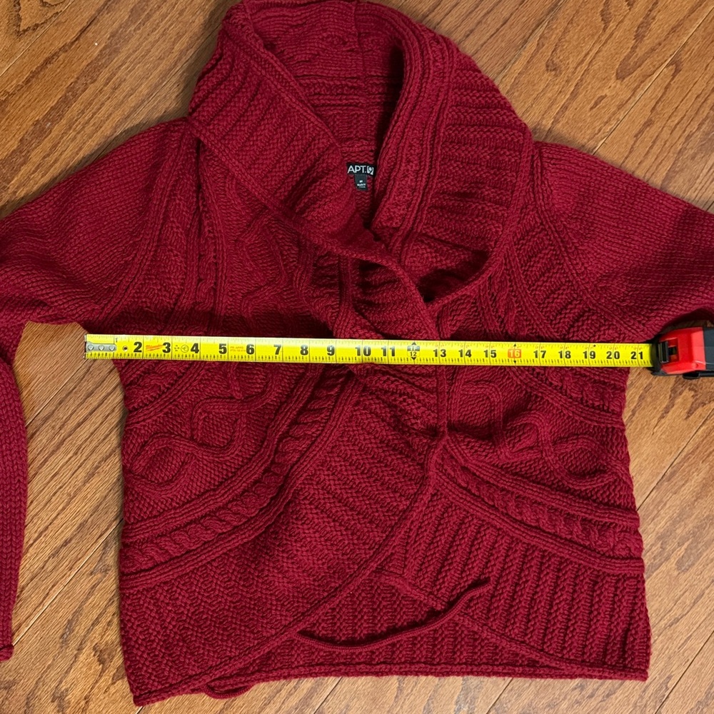 APT 9 red cardigan sweater - Size Medium - Picture 7 of 9